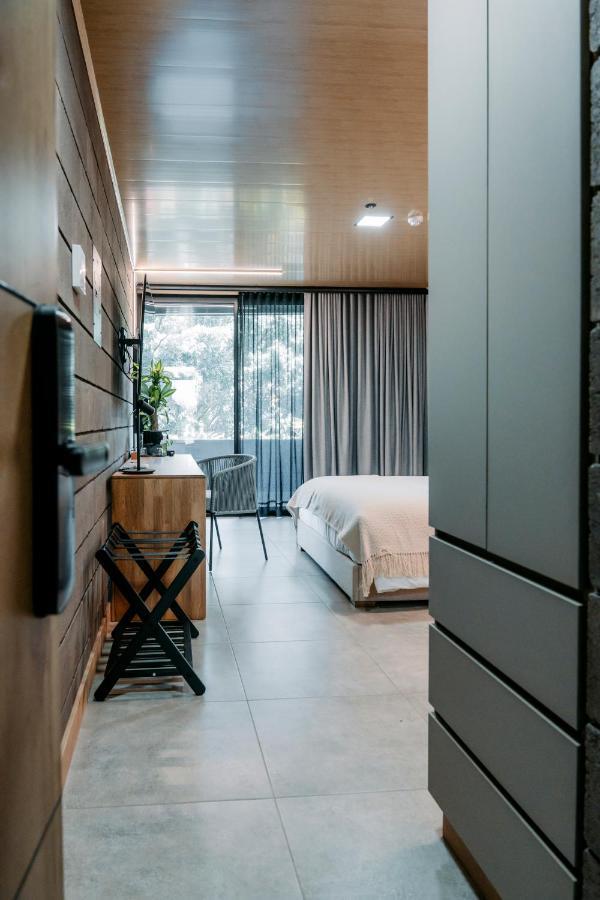 Hotel Living By Armoniko Medellín Esterno foto