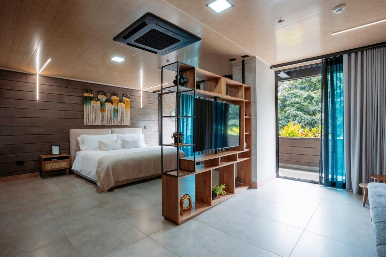 Hotel Living By Armoniko Medellín Esterno foto