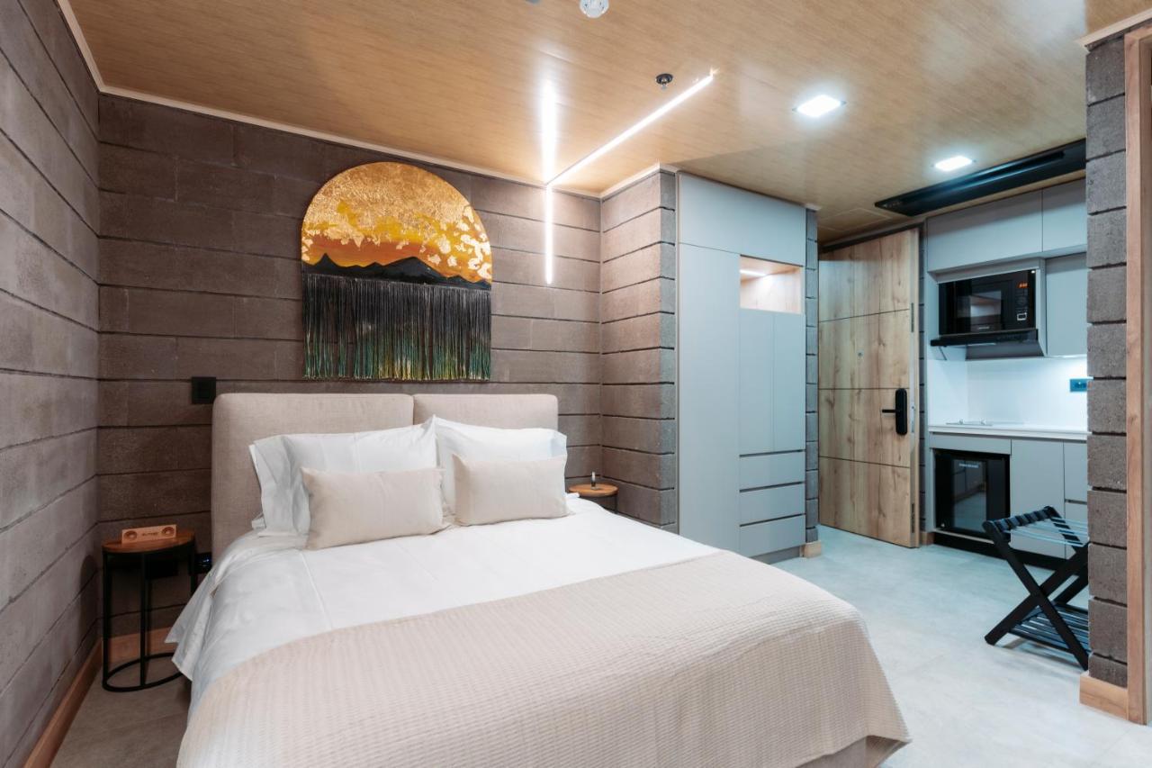 Hotel Living By Armoniko Medellín Esterno foto