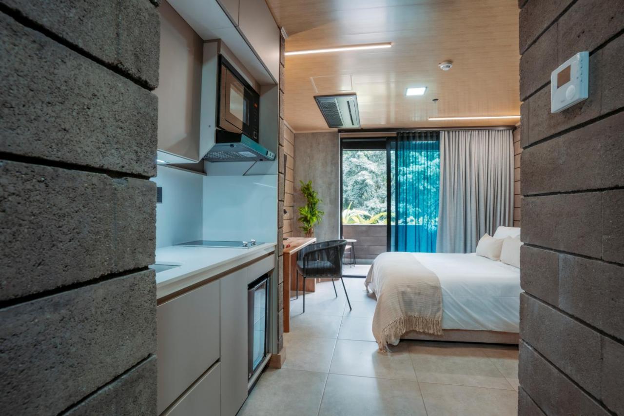 Hotel Living By Armoniko Medellín Esterno foto